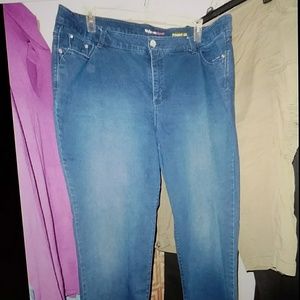 20W Style Co rhinestone dark wash jeans